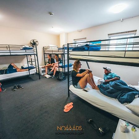 Nomads Melbourne Backpackers Hostel Екстериор снимка