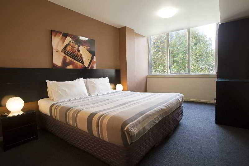 Nomads Melbourne Backpackers Hostel Екстериор снимка