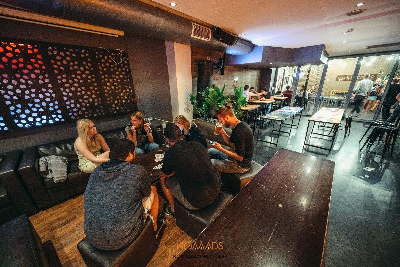 Nomads Melbourne Backpackers Hostel Екстериор снимка